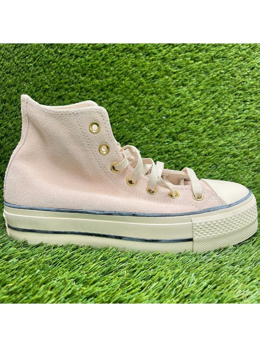 Converse Chuck Taylor All Star Lift Womens Size 7.5 Pink Athletic Shoes Sneakers
